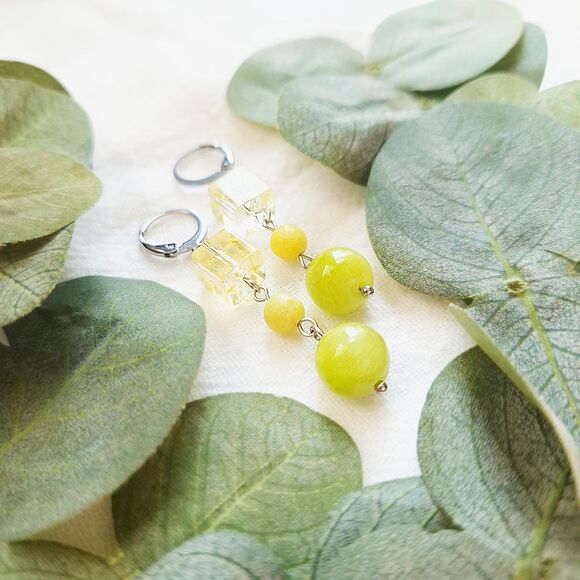 Lime Green Jade Stone Earrings, Geometric Boho Earrings, Y2K Retro Earrings - Picture 4 of 8